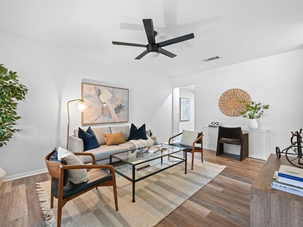 6407 Cooper LN, Austin, TX 78745