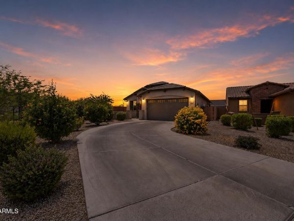 5804 N 90TH Drive, Glendale, AZ 85305