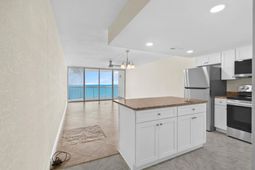1012 N Waccamaw Dr.  photo 4