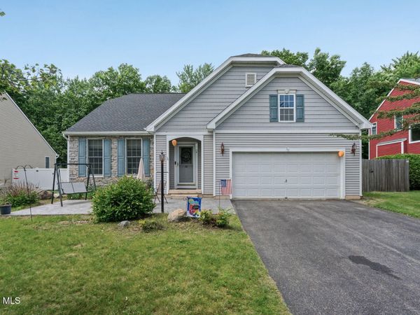 30 Lupine Drive, Malta, NY 12020