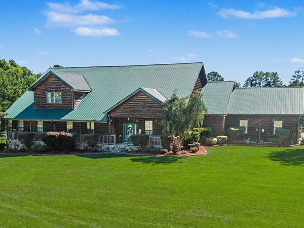 720 Old Dixie Highway S, Springfield, GA 31329