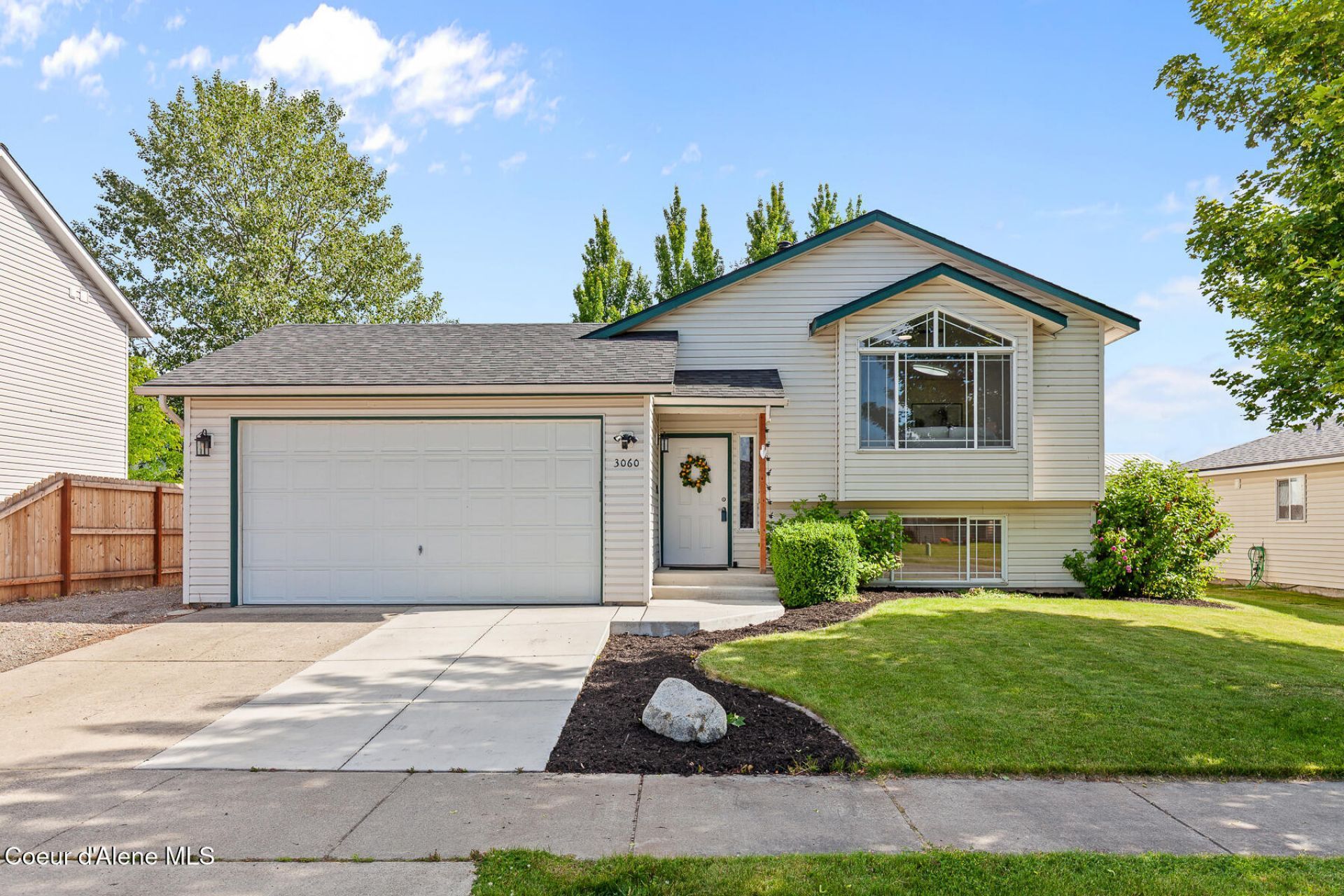 3060 W Cami Ave, Post Falls, ID 83854 Main Photo