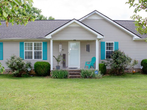 322 Joyce Cir, Lafayette, TN 37083