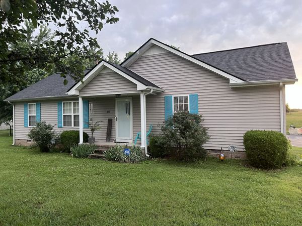 322 Joyce Cir , Lafayette, TN 37083