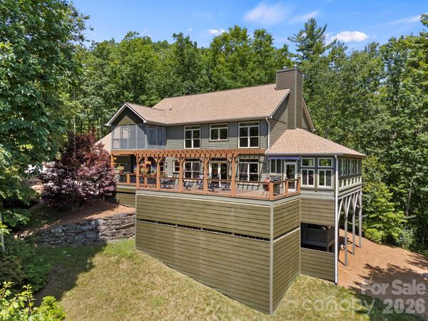 426 Eagle Ridge Road , Zirconia, NC 28790