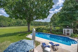 201 Muirfield Way  photo 4
