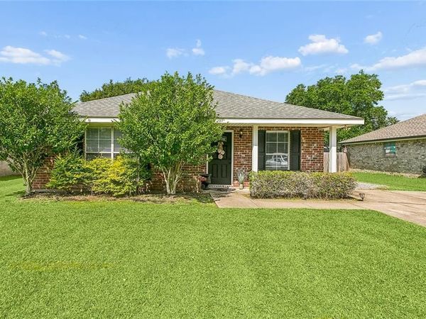 525 MAGNOLIA Avenue , LaPlace, LA 70068