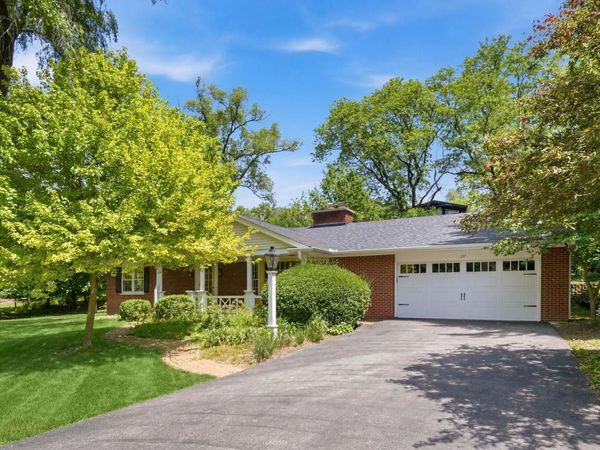 237 Beachview Lane , North Barrington, IL 60010