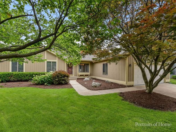 674 Honeysuckle Drive, Naperville, IL 60540