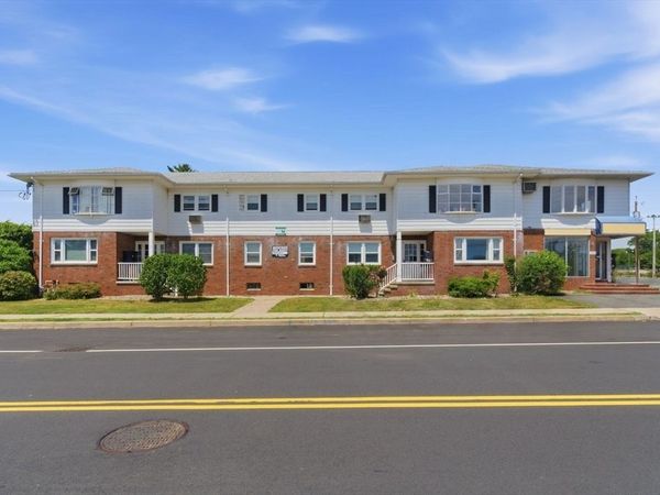285 State St, Unit 1, Ludlow, MA 01056
