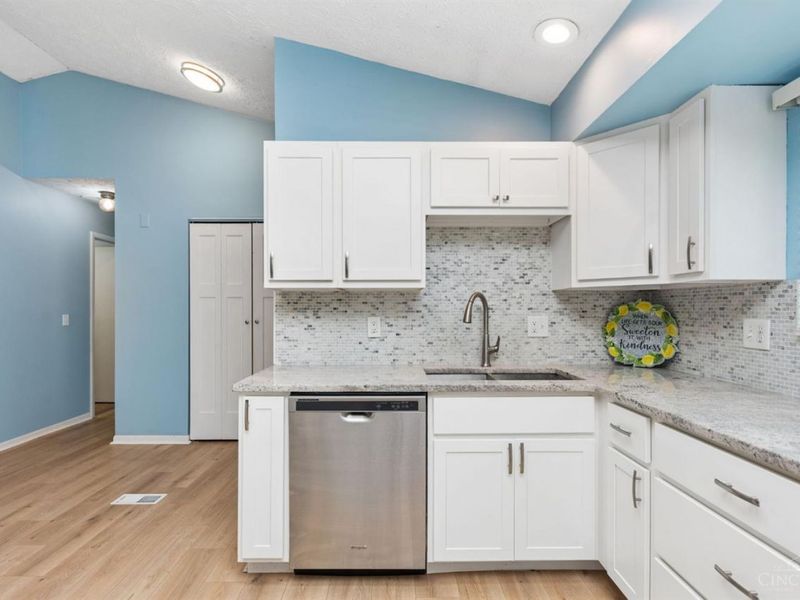 1008 Crisfield Drive, Unit 137, Union Twp, OH 45245 Photo 15