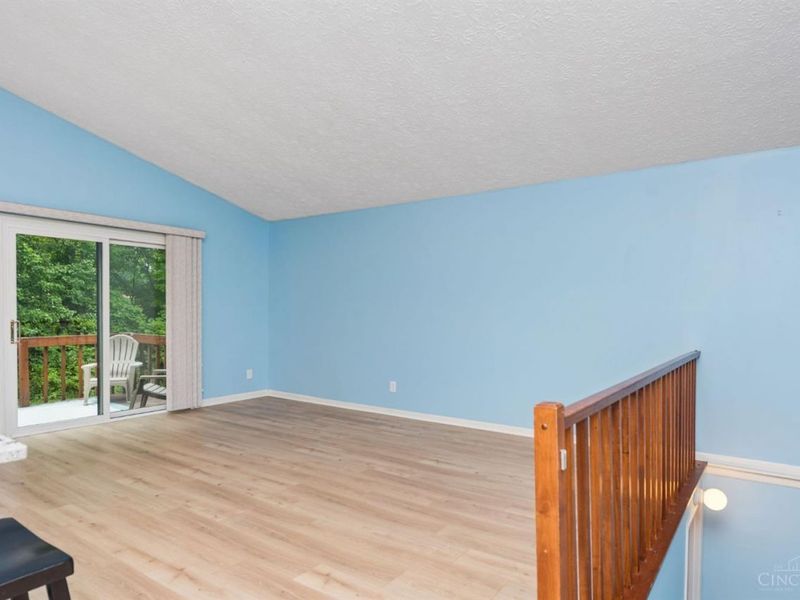 1008 Crisfield Drive, Unit 137, Union Twp, OH 45245 Photo 5