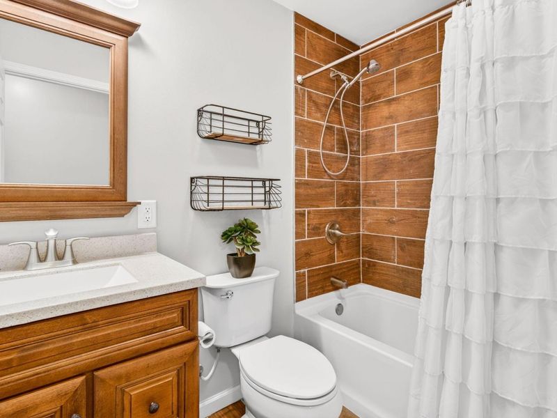 17309 Ringgold Northern Road , Ashville, OH 43103 Photo 15