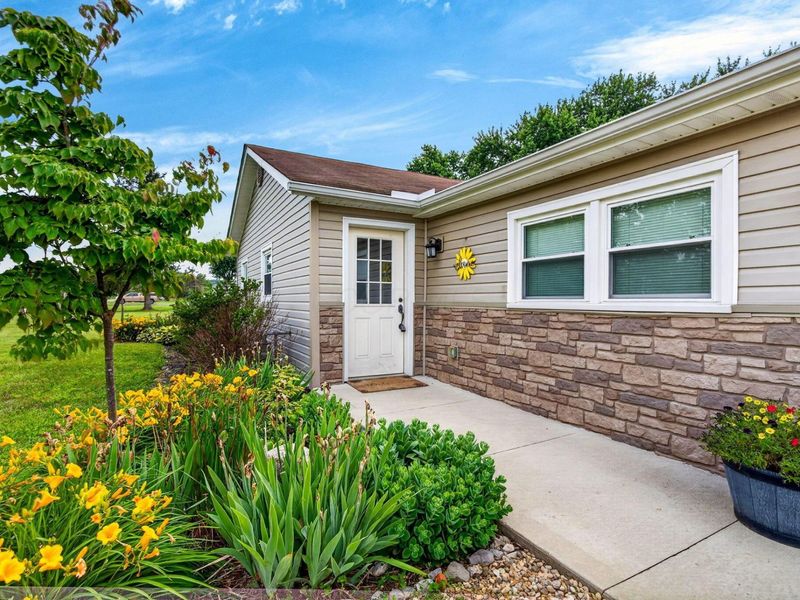 17309 Ringgold Northern Road , Ashville, OH 43103 Photo 4