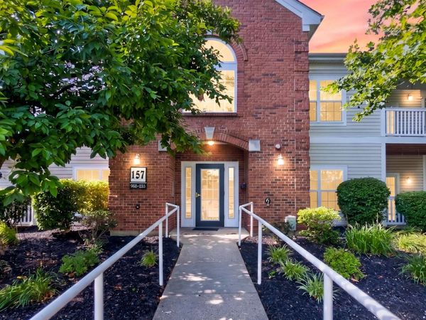 157 Saddlebrook Lane, Unit 351, Florence, KY 41042