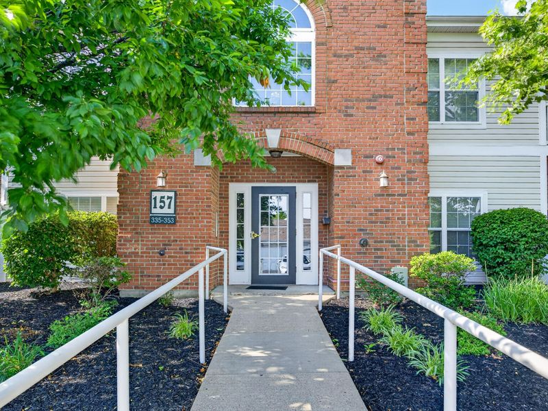 157 Saddlebrook Lane, Unit 351, Florence, KY 41042 Photo 2