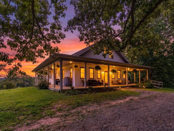 238 Private Road 63-106 , Thayer, MO 65791