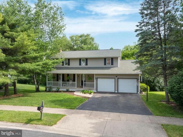 655 BERKSHIRE DRIVE, STATE COLLEGE, PA 16803