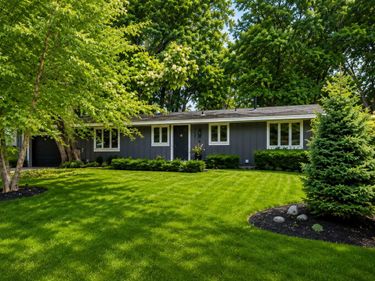 3633 Flag Avenue N, New Hope, MN 55427