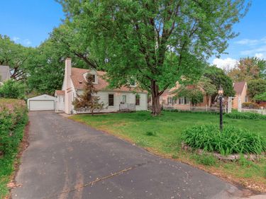 6612 Lynwood Boulevard, Richfield, MN 55423