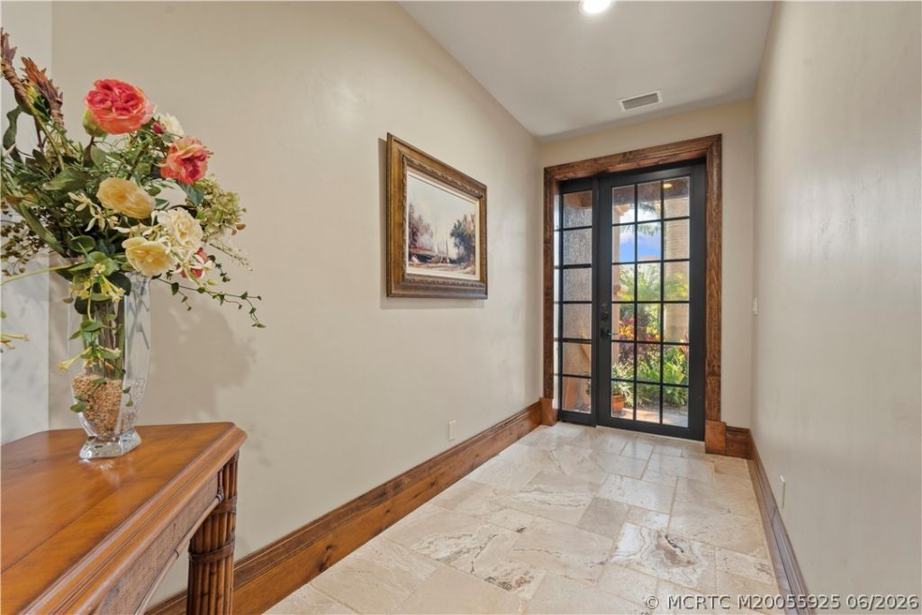 10173 S Ocean Drive, Unit D2, Jensen Beach, FL 34957 Photo