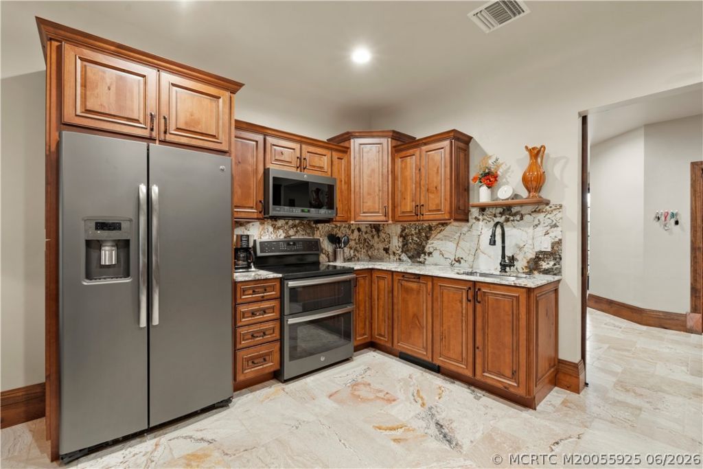10173 S Ocean Drive, Unit D2, Jensen Beach, FL 34957 Photo