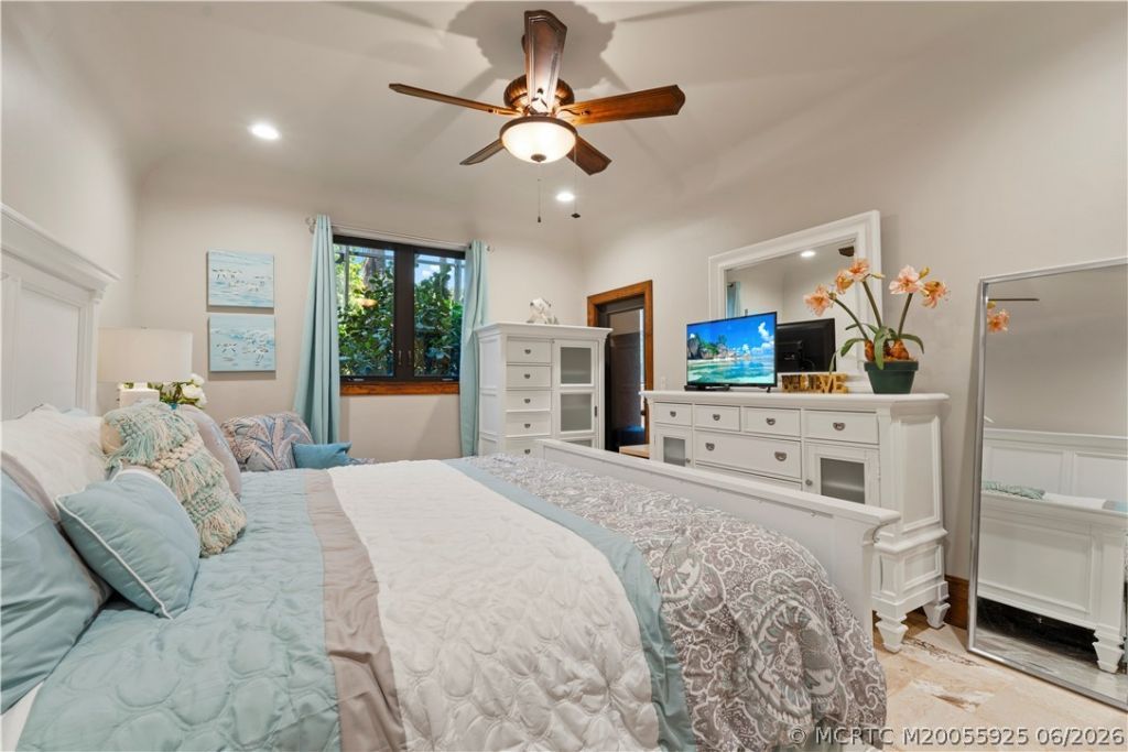 10173 S Ocean Drive, Unit D2, Jensen Beach, FL 34957 Photo