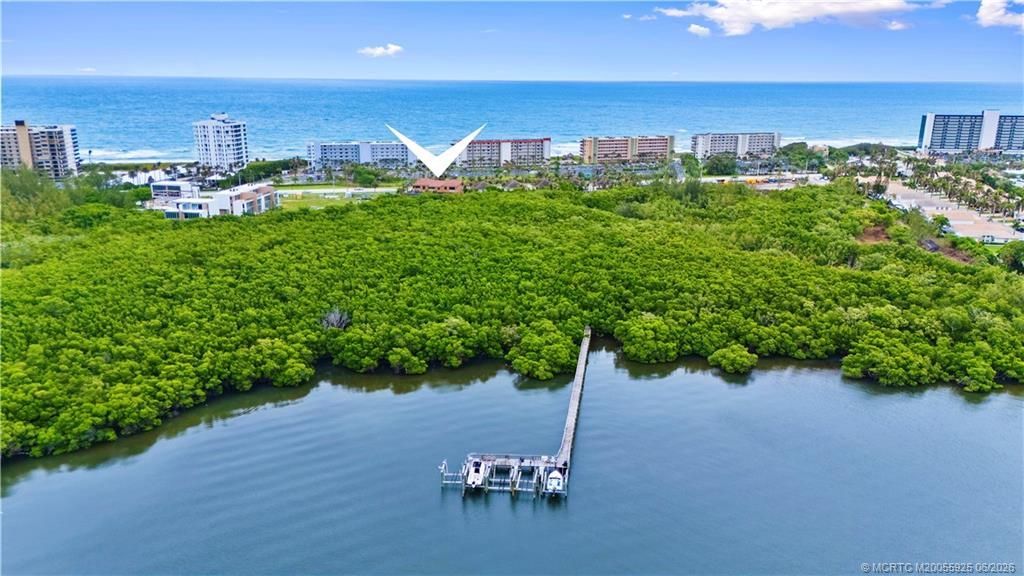 10173 S Ocean Drive, Unit D2, Jensen Beach, FL 34957 Photo