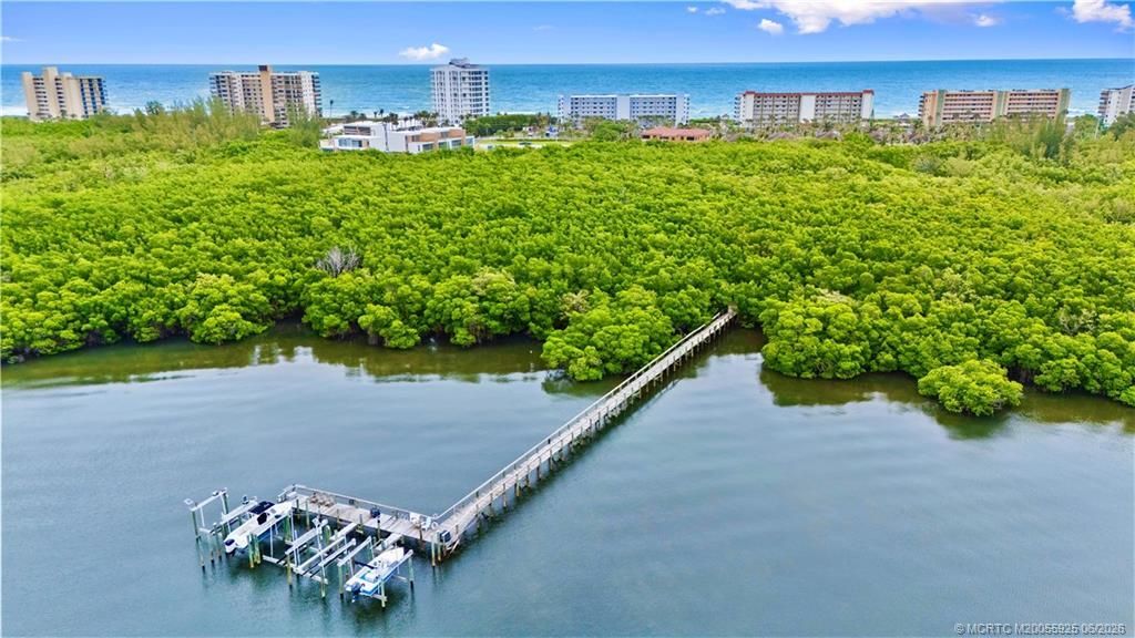 10173 S Ocean Drive, Unit D2, Jensen Beach, FL 34957 Photo
