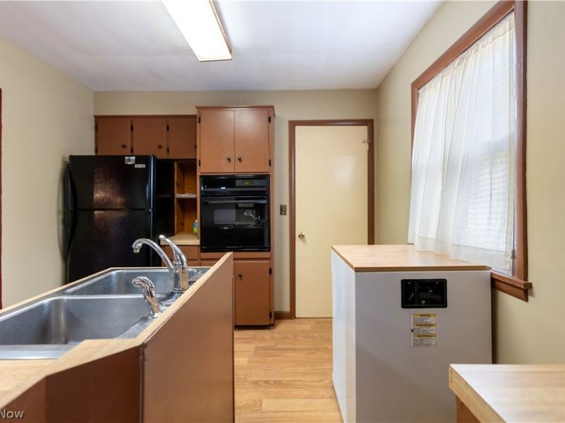 1925 Quayle Drive , Akron, OH 44312 Photo 29