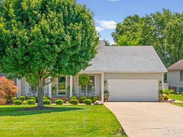 1215 Bark Ridge Circle, Hopkinsville, KY 42240