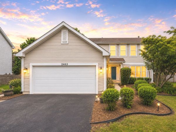 2463 WARM SPRINGS Lane, Naperville, IL 60564