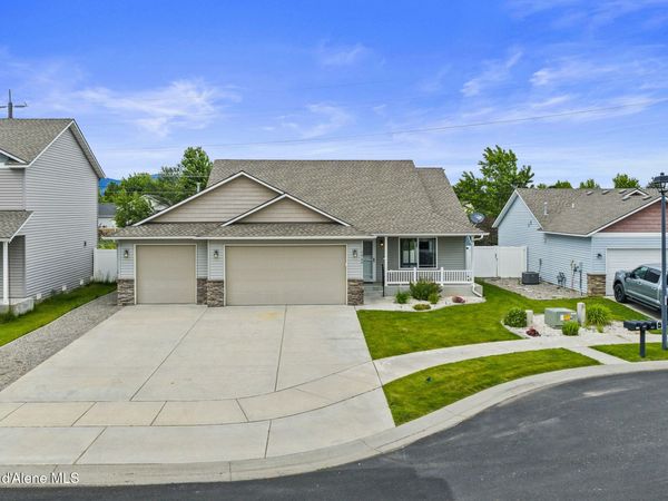 1969 E HIGHWING CT, Post Falls, ID 83854
