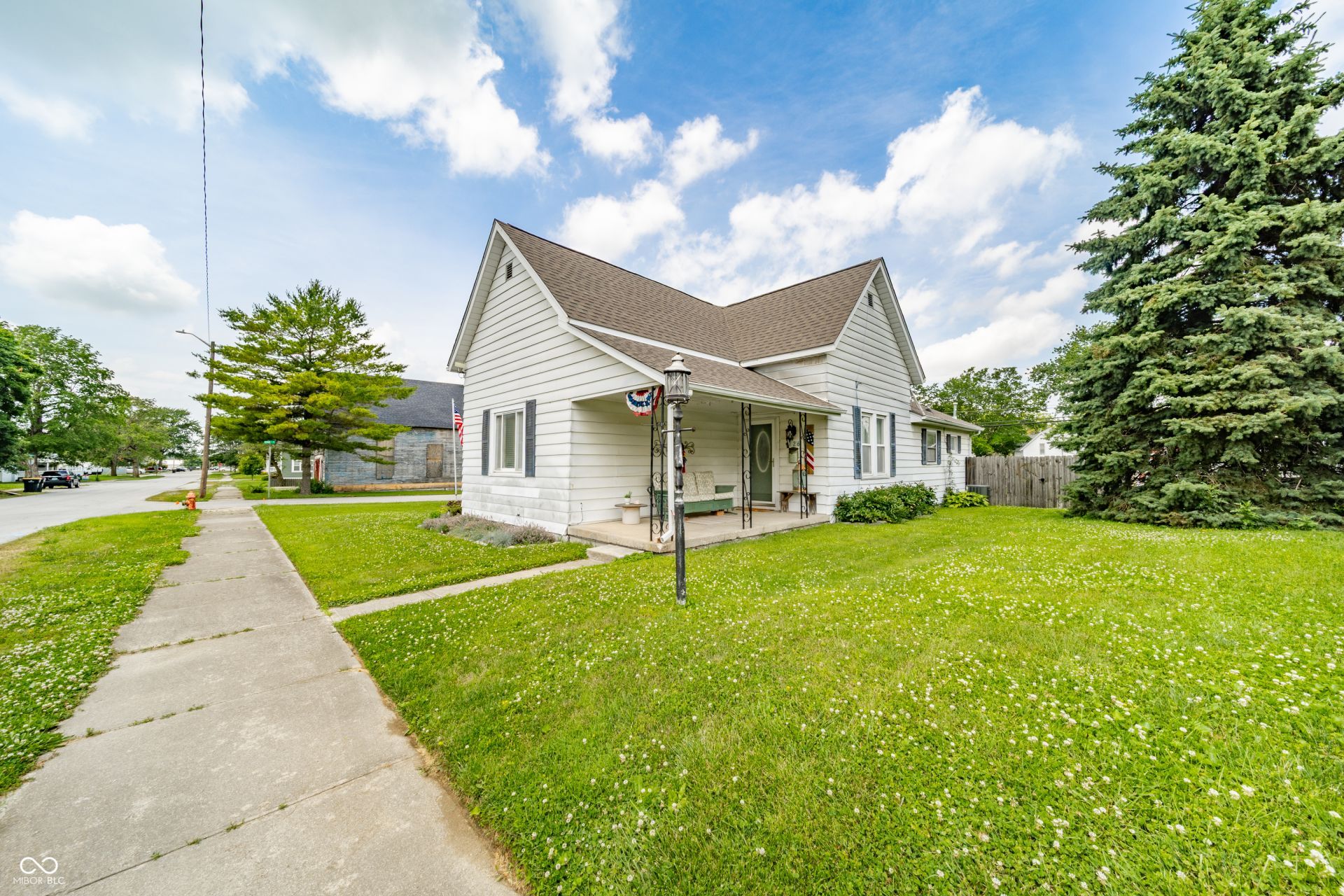 126 W 9th Street, Lapel, IN 46051 Main Photo