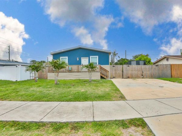 1169 8TH AVENUE NE, LARGO, FL 33770