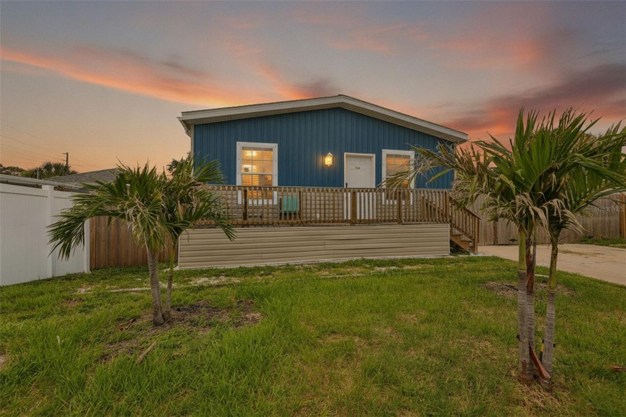1169 8th Avenue Ne, Largo, FL 33770 Photo