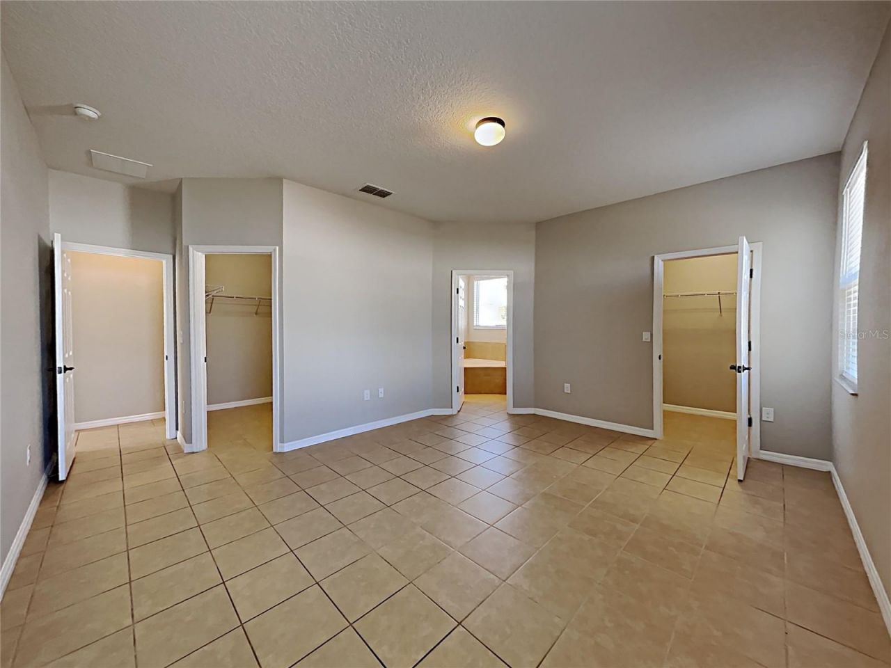 1328 Aroniminik Drive , Mount Dora, FL 32757 Photo