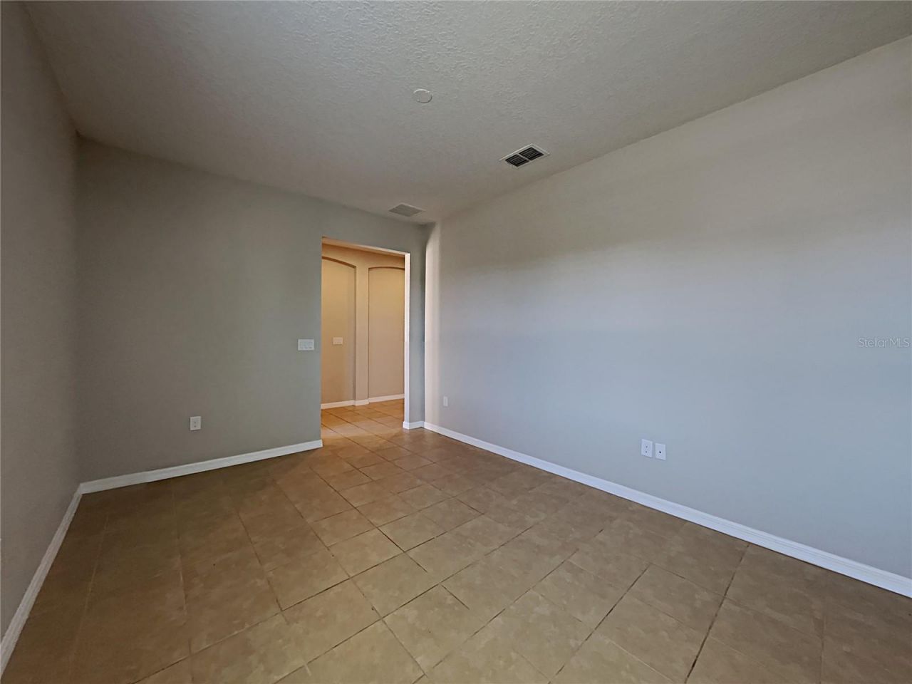 1328 Aroniminik Drive , Mount Dora, FL 32757 Photo
