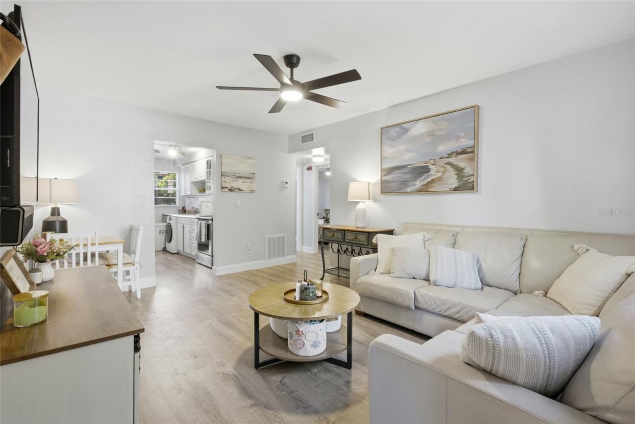 802 Rugby Street, Unit B, Orlando, FL 32804 Photo