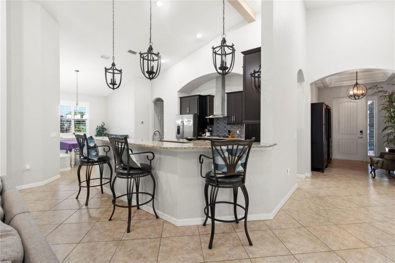 553 Chantilly Trail, Bradenton, FL 34212 Photo