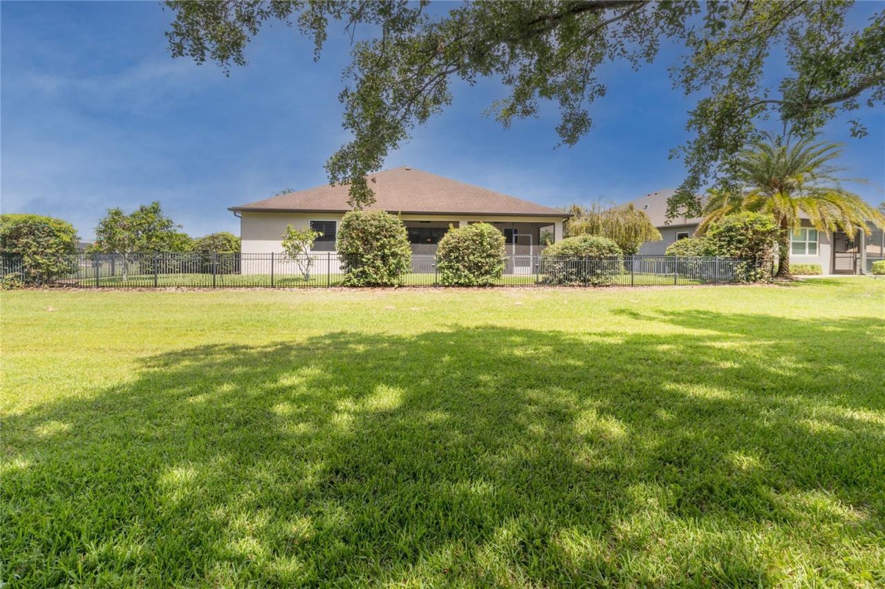 553 Chantilly Trail, Bradenton, FL 34212 Photo