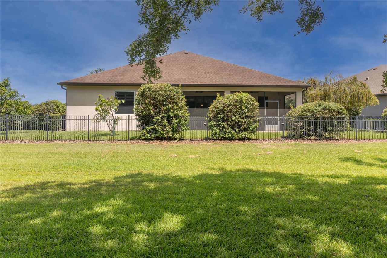 553 Chantilly Trail, Bradenton, FL 34212 Photo