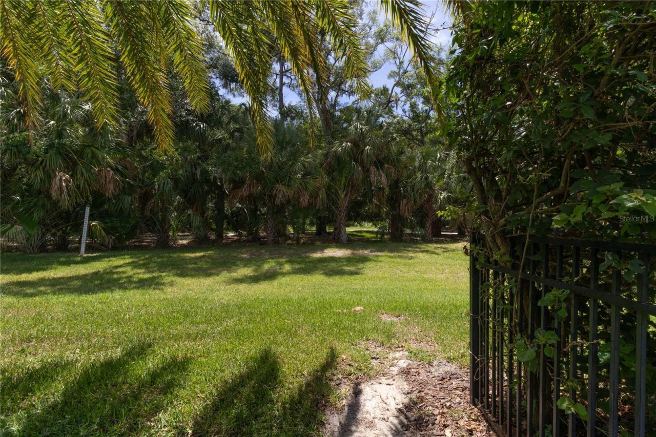 553 Chantilly Trail, Bradenton, FL 34212 Photo