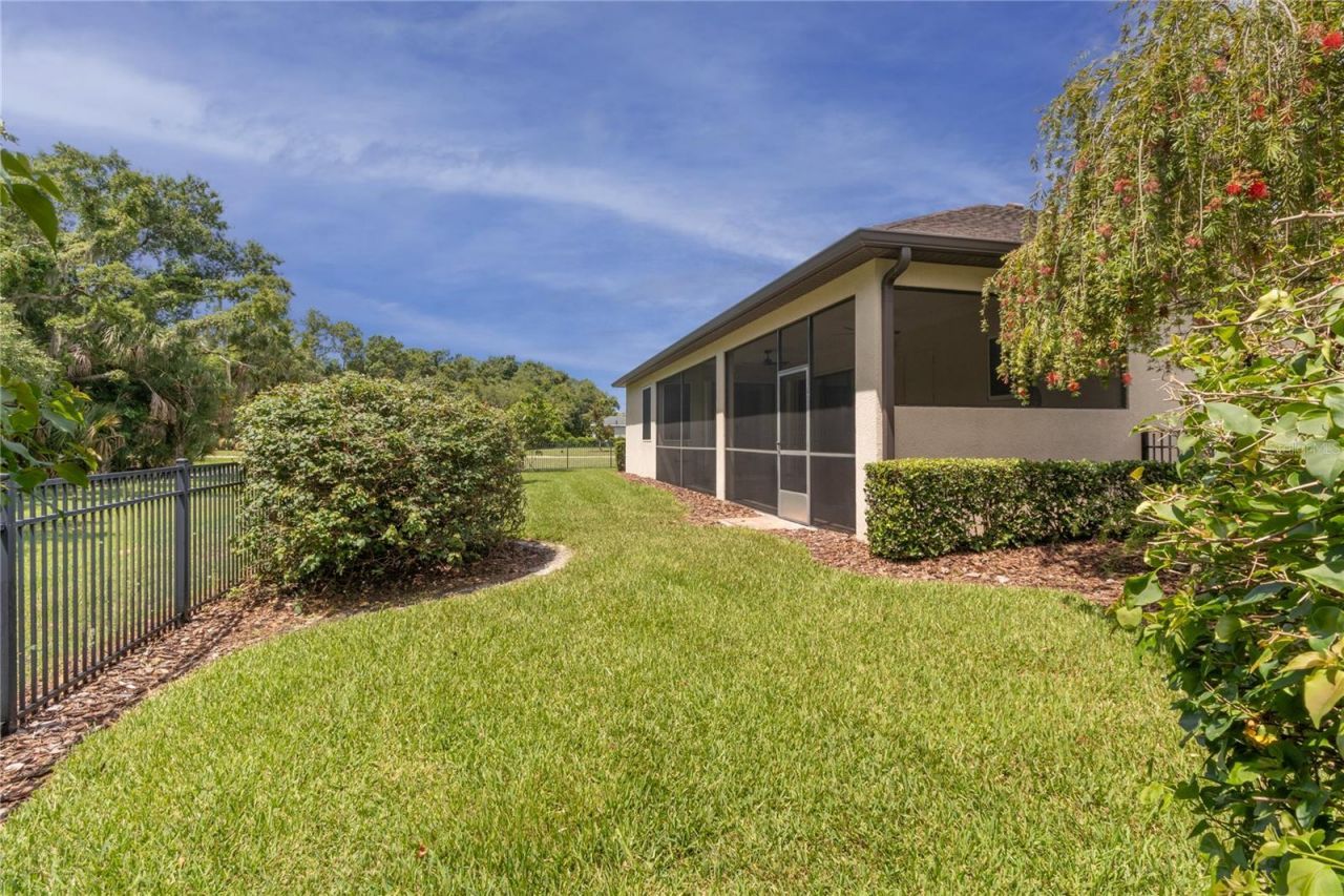 553 Chantilly Trail, Bradenton, FL 34212 Photo