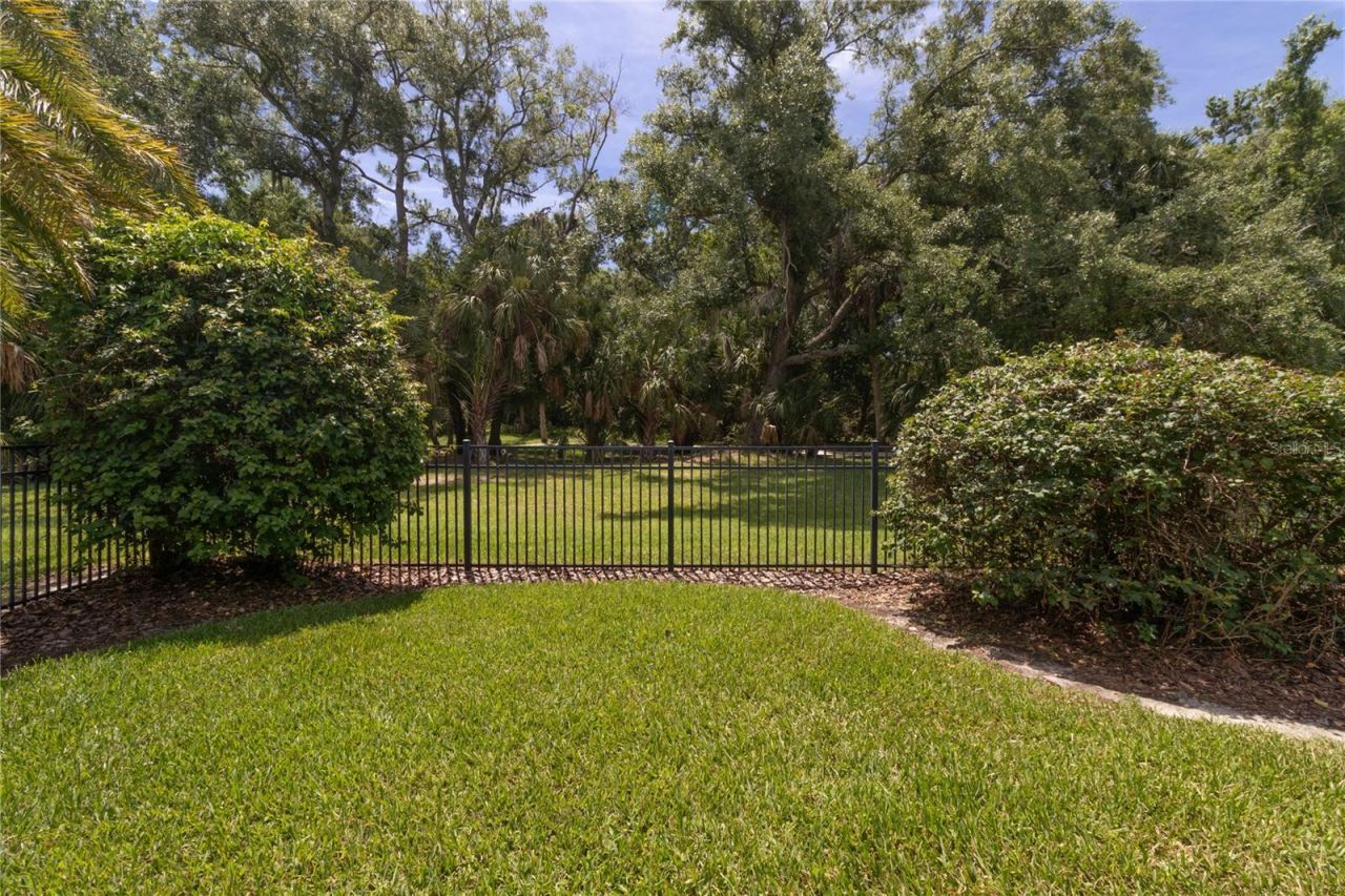553 Chantilly Trail, Bradenton, FL 34212 Photo