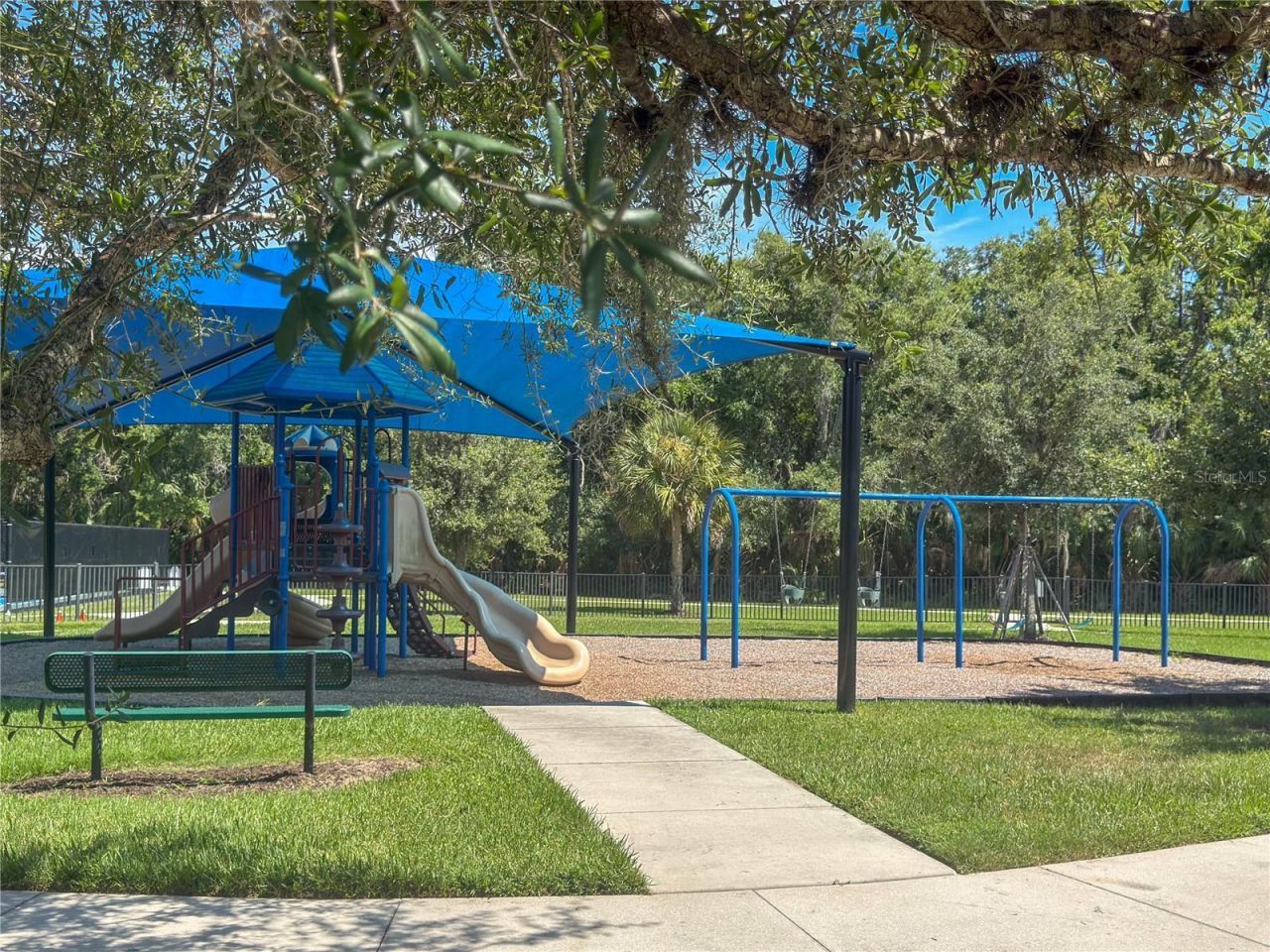 553 Chantilly Trail, Bradenton, FL 34212 Photo