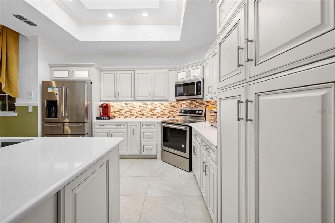 7393 Royal Oak Drive, Spring Hill, FL 34607 Photo