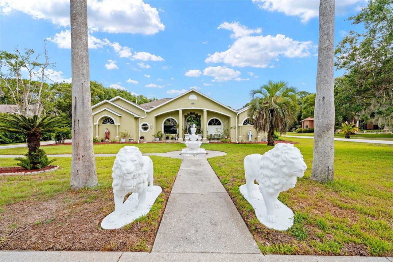 7393 Royal Oak Drive, Spring Hill, FL 34607 Photo