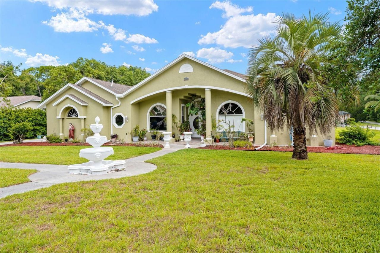 7393 Royal Oak Drive, Spring Hill, FL 34607 Photo