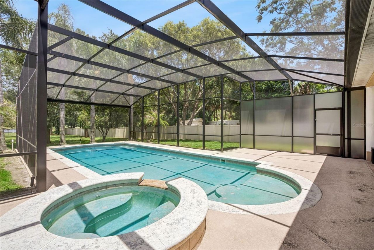 1054 Crystal Bowl Circle , Casselberry, FL 32707 Photo